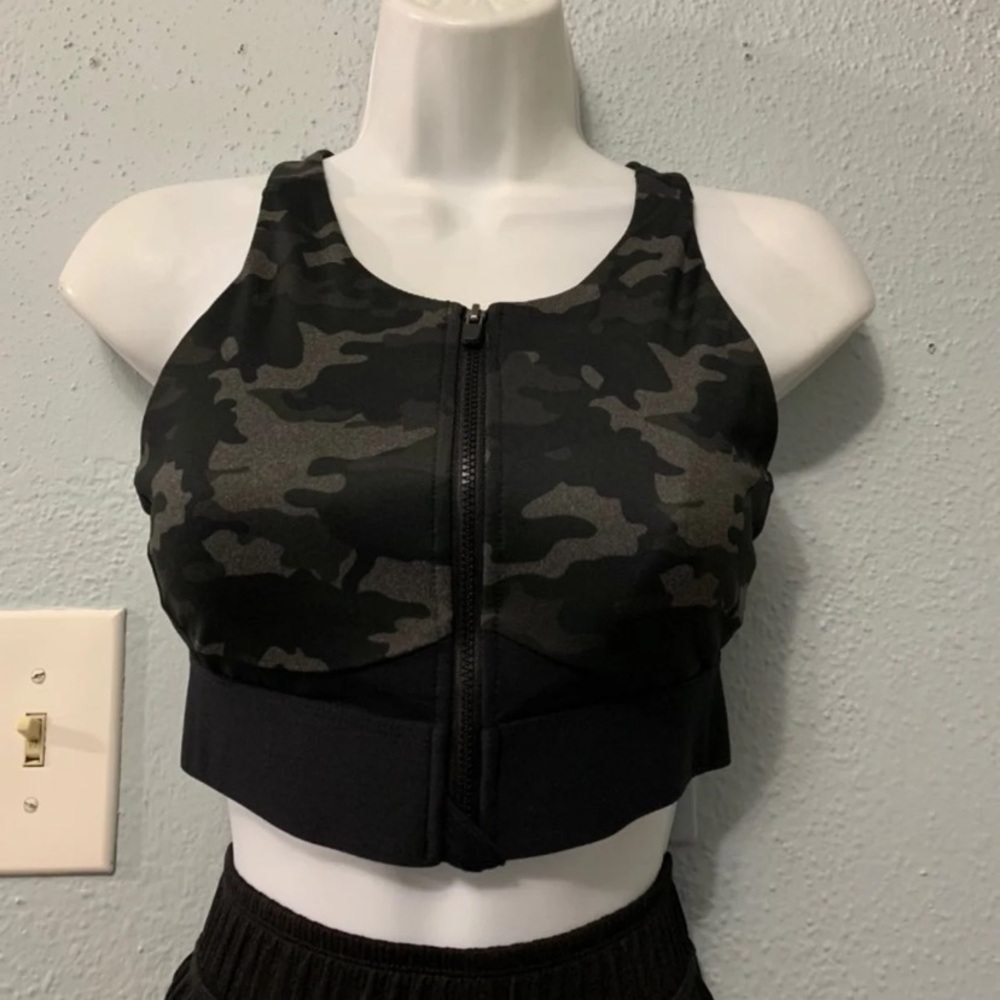 Fabletics Bra